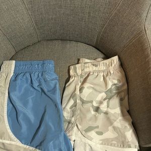 Set of 2 marble athletic shorts